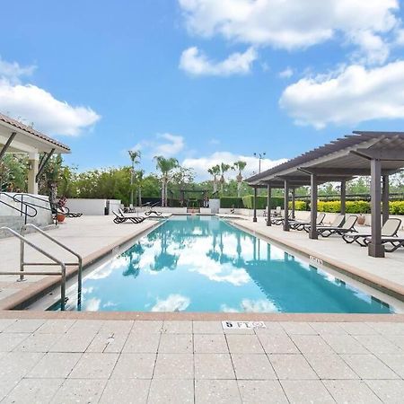 Vibrant 4Br Family Townhome 1 Mile From Disney World And Disney Springs Orlando Extérieur photo