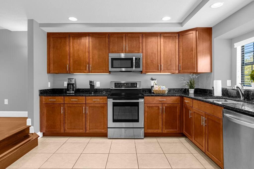 Vibrant 4Br Family Townhome 1 Mile From Disney World And Disney Springs Orlando Extérieur photo