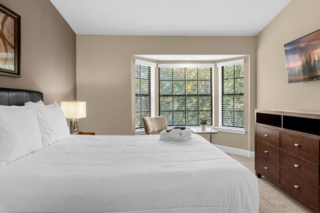 Vibrant 4Br Family Townhome 1 Mile From Disney World And Disney Springs Orlando Extérieur photo