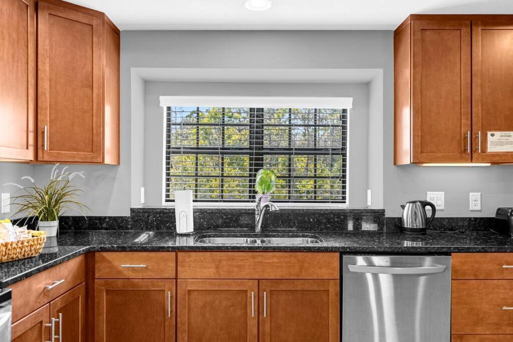Vibrant 4Br Family Townhome 1 Mile From Disney World And Disney Springs Orlando Extérieur photo