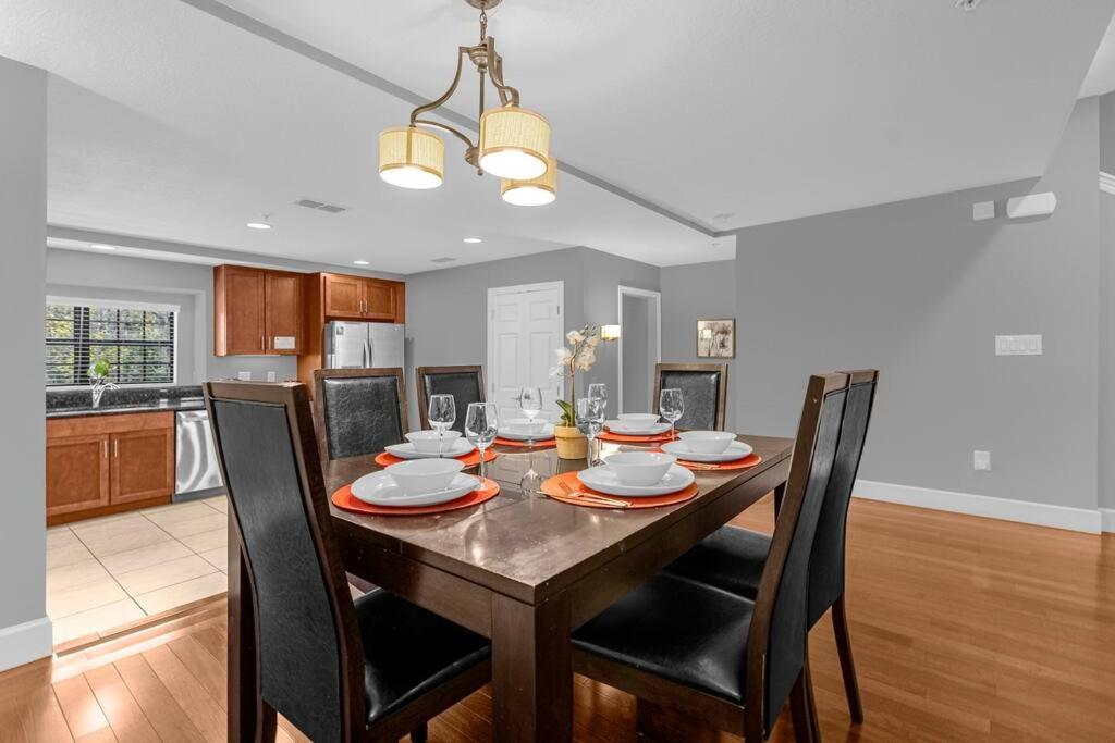 Vibrant 4Br Family Townhome 1 Mile From Disney World And Disney Springs Orlando Extérieur photo